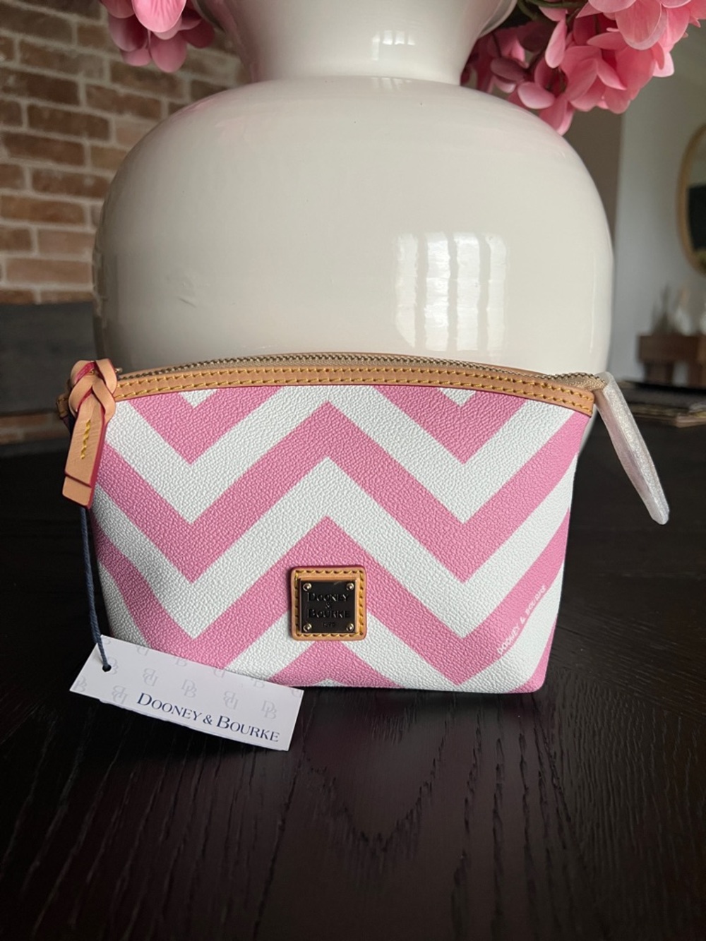 💕💄DOONEY & BOURKE Cosmetic Bag..